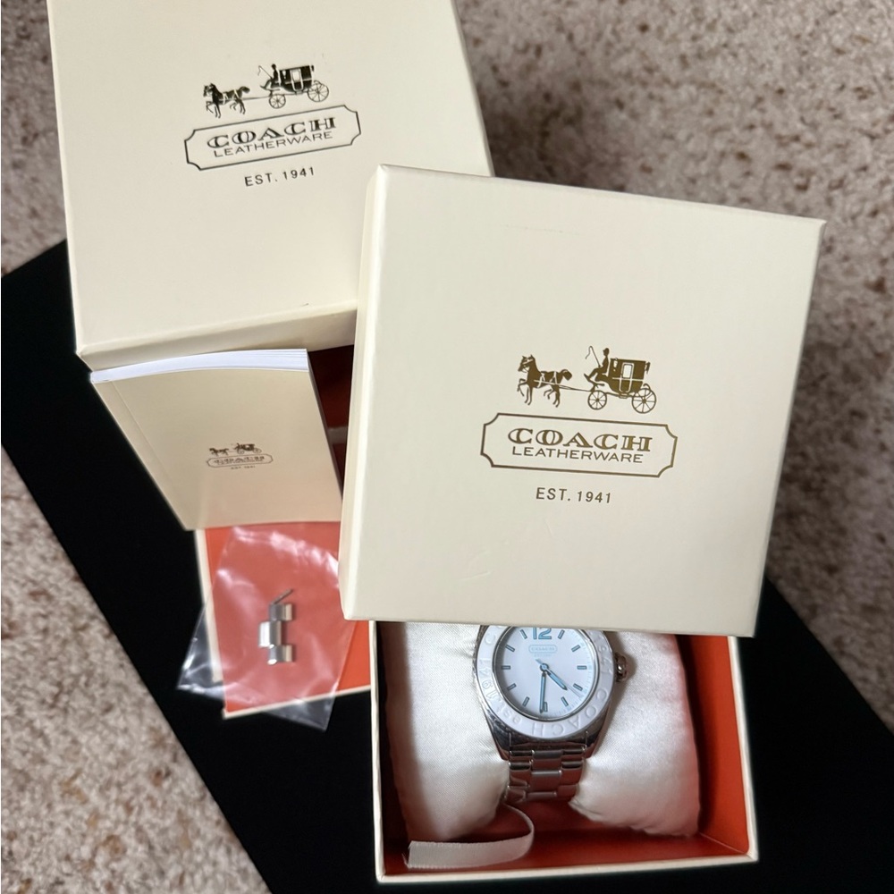 COACH Women’s Boyfriend Watch - Picture 4 of 11